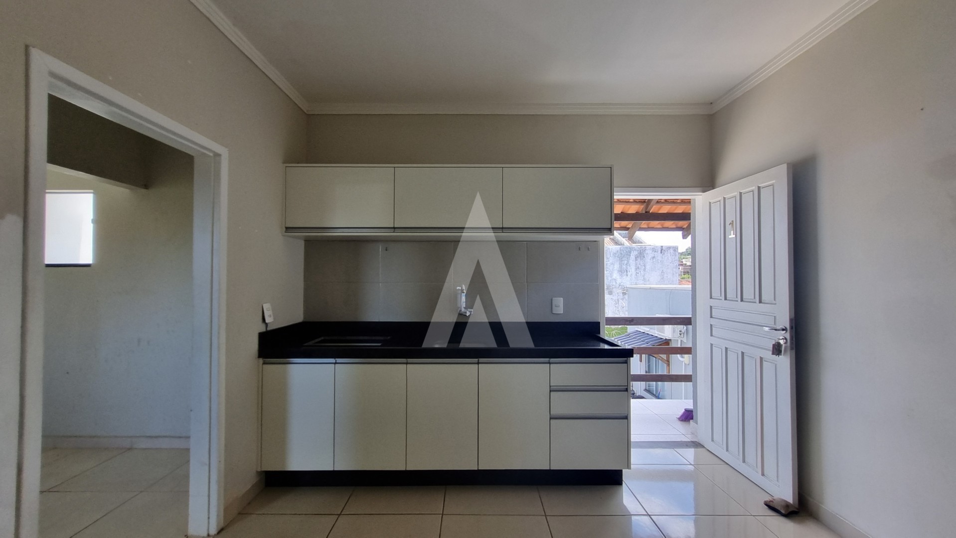 Apartamento com 2 quartos, sacada e 1 vaga de garagem descoberta no bairro Itinga. — foto 7