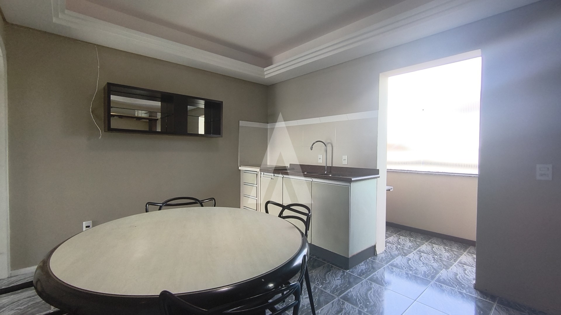 Apartamento no Boa Vista com 2 quartos, cozinha com armários e vaga de garagem coberta. — foto 3