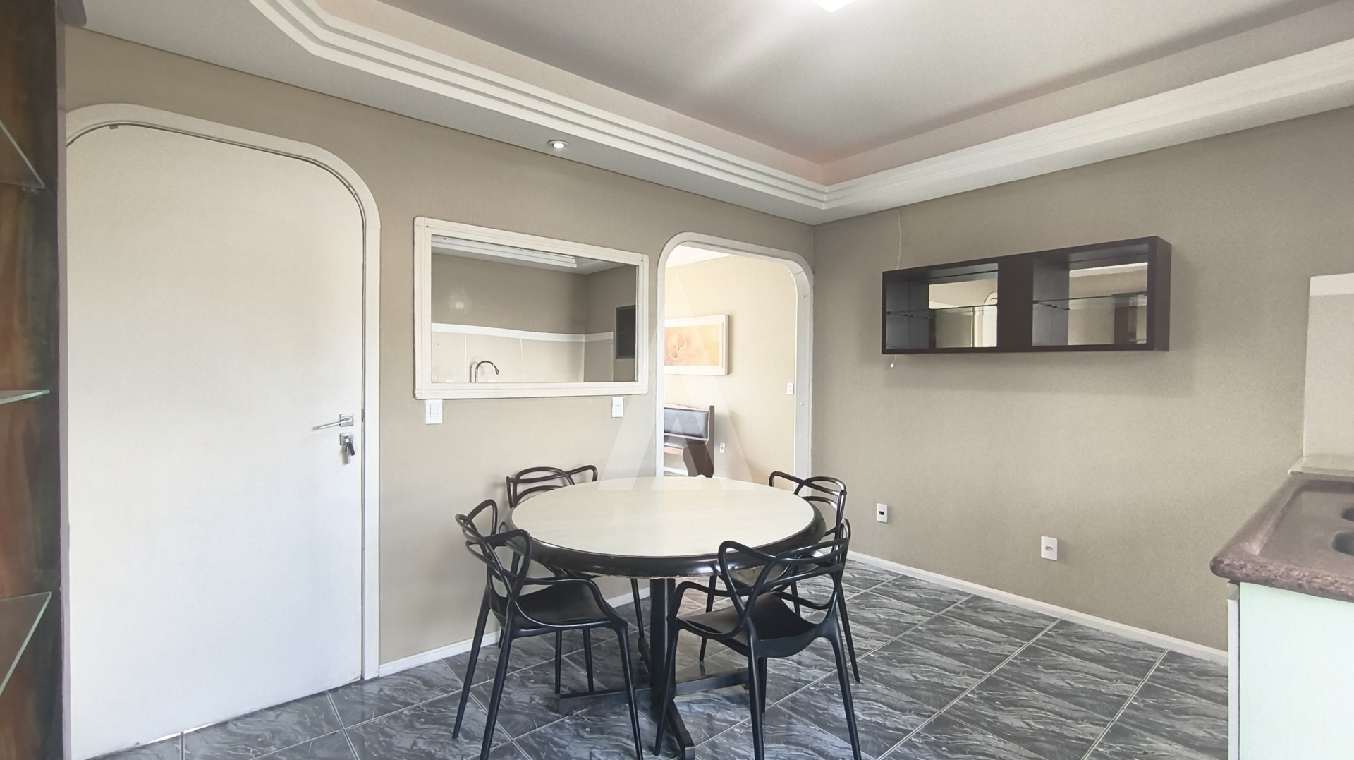 Apartamento no Boa Vista com 2 quartos, cozinha com armários e vaga de garagem coberta. — foto 4