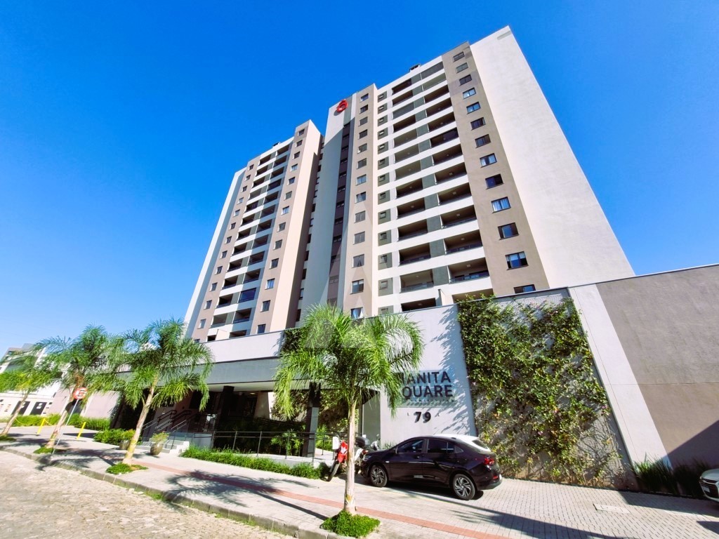 Apartamento com 3 quartos sendo uma suíte, no bairro Anita Garibaldi. - foto 1