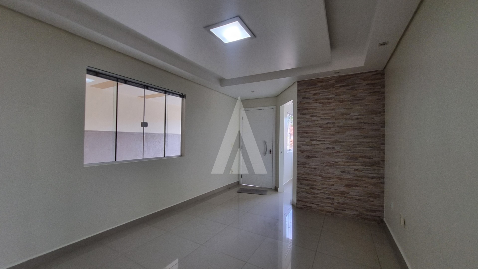 Casa residencial com 3 quartos, sendo 01 suite. e 2 vaga de garagem no bairro Floresta. — foto 6