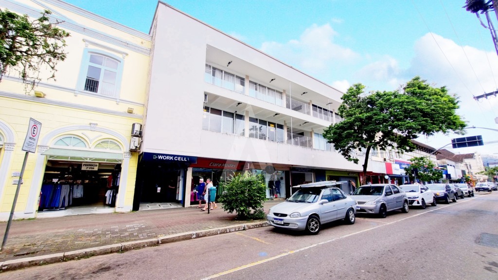 Sala comercial no Centro com 47,40 m - foto 1