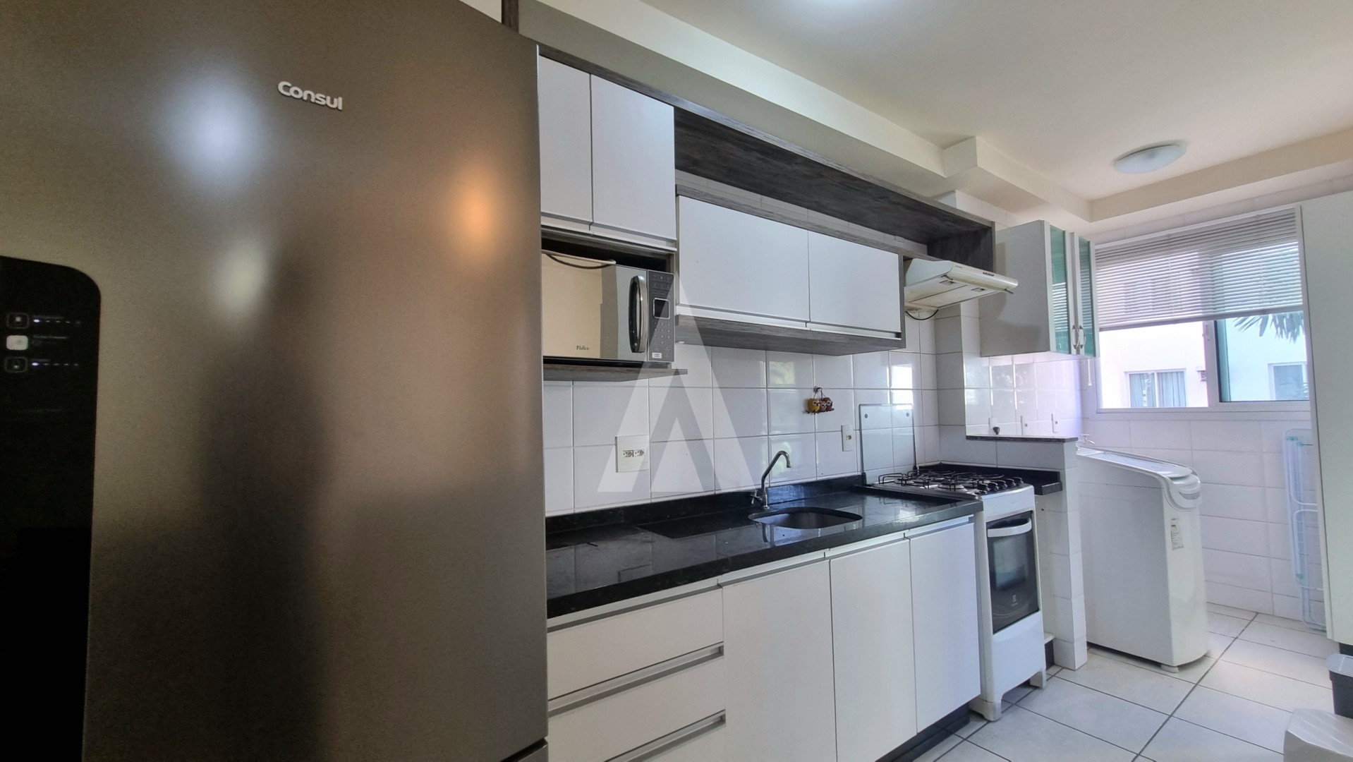 Apartamento no Bairro Anita Garibaldi, com 02 quartos, sala de estar e jantar, cozinha com armários, 01 banheiro social, área de — foto 7