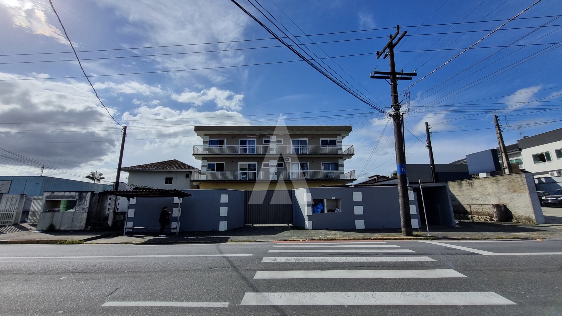 Apartamento com 2 quartos no bairro Anita Garibaldi com sacada e vaga de garagem — foto 3