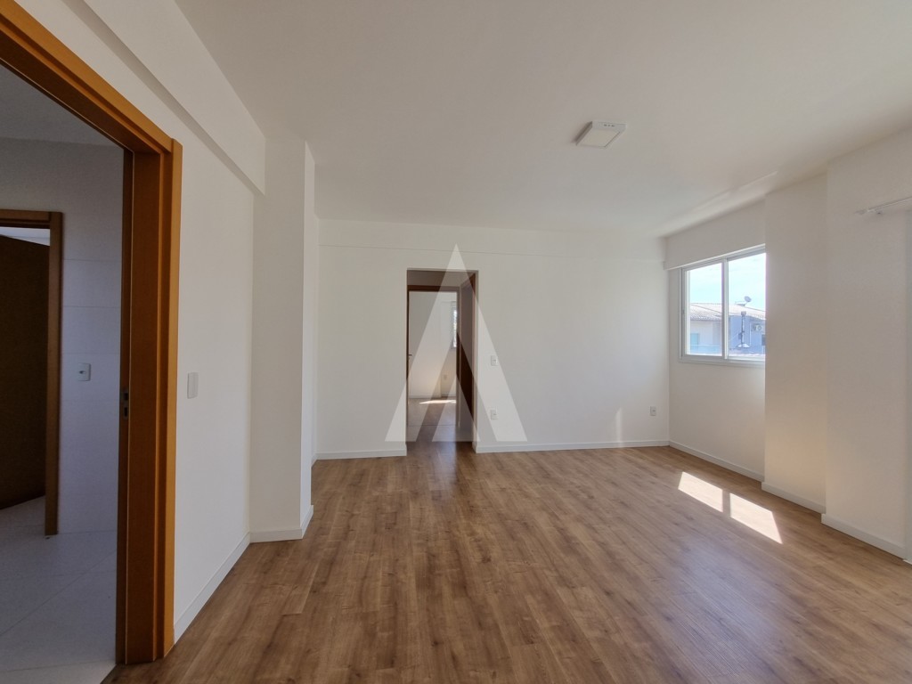 Apartamento 2 dormitórios, sendo 1 suíte, bairro Guanabara. — foto 3