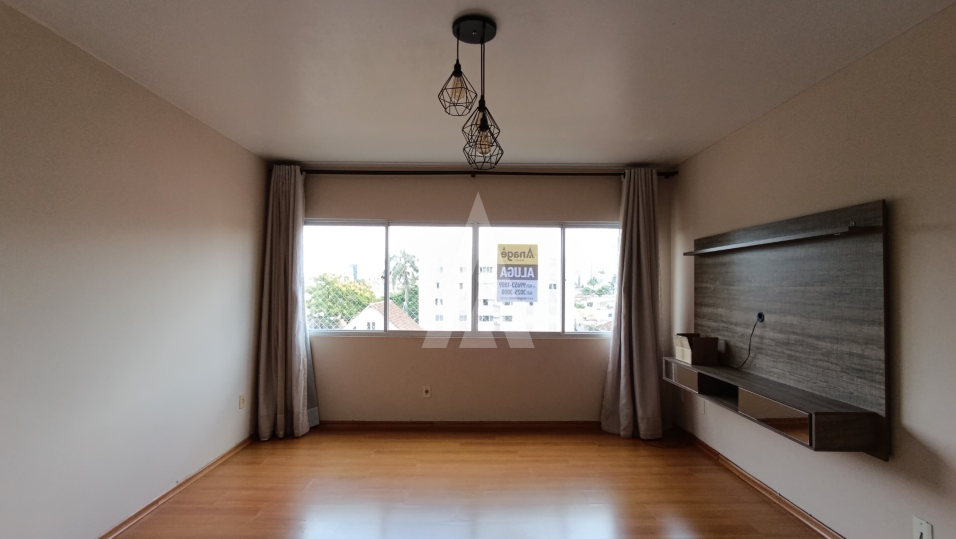 Apartamento localizado no bairro Bucarein, com 2 quartos e 1 vaga de garagem coberta. — foto 4