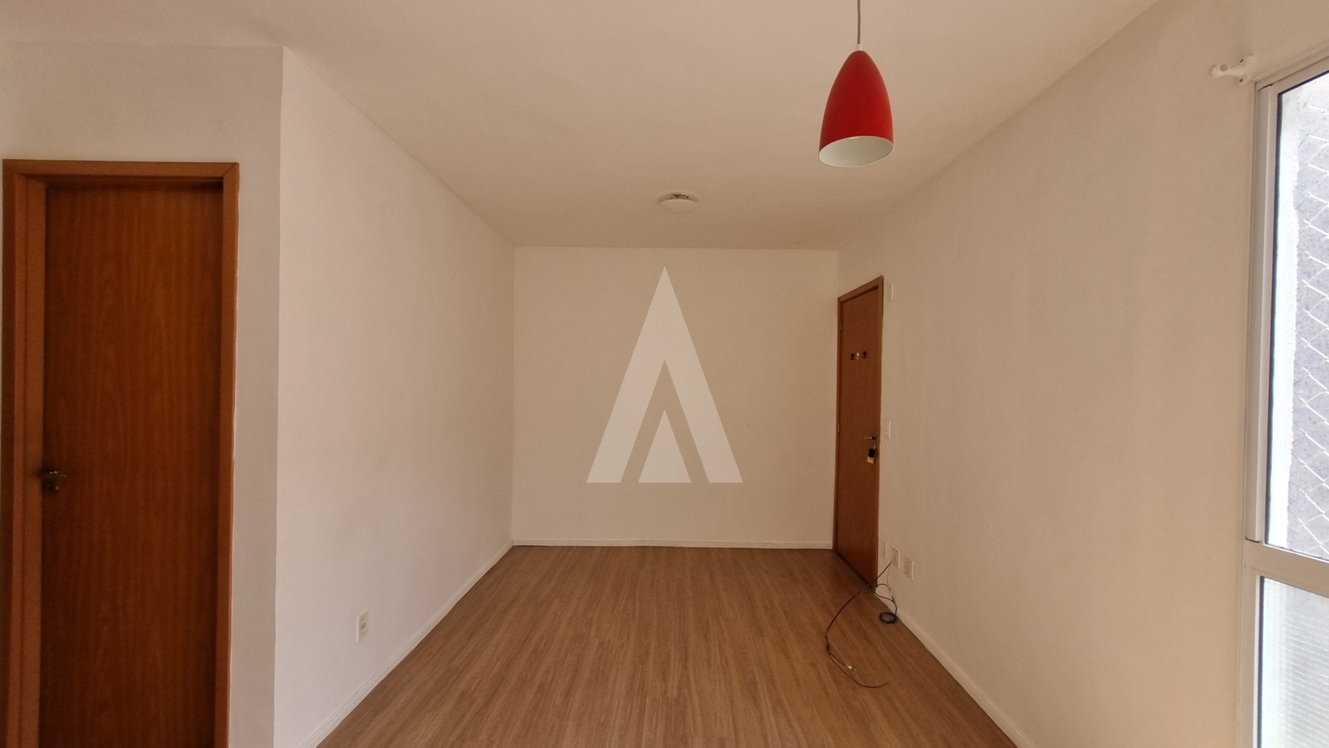 Apartamento no Vila Nova com 2 quartos, cozinha com pia e 1 vaga de garagem. — foto 5