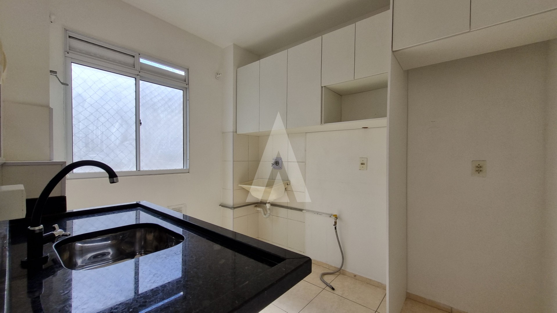 Apartamento no Vila Nova com 2 quartos, cozinha com pia e 1 vaga de garagem. — foto 6