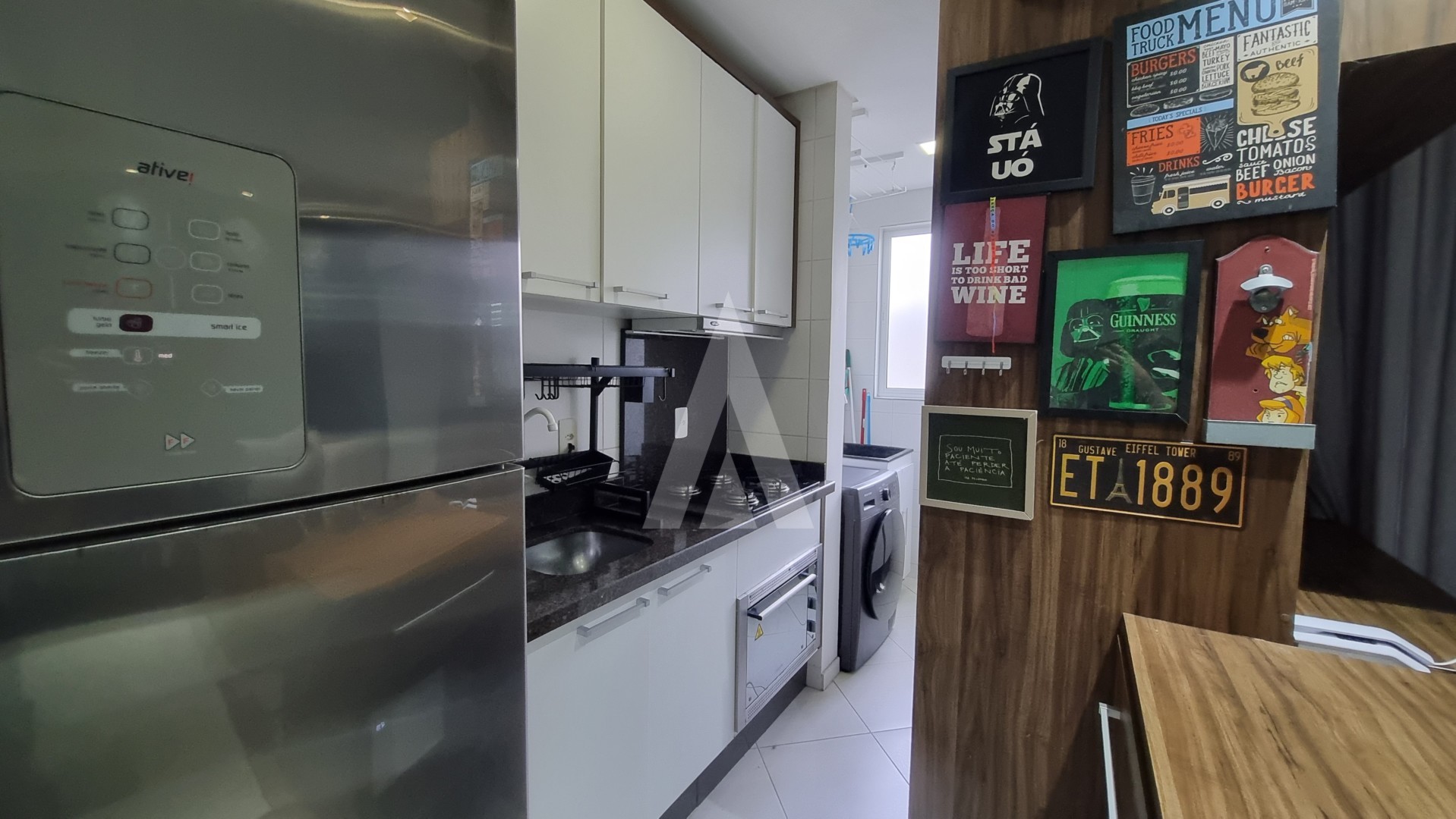 Apartamento com 02 dormitórios mobiliado, no Anita Garibaldi. — foto 3