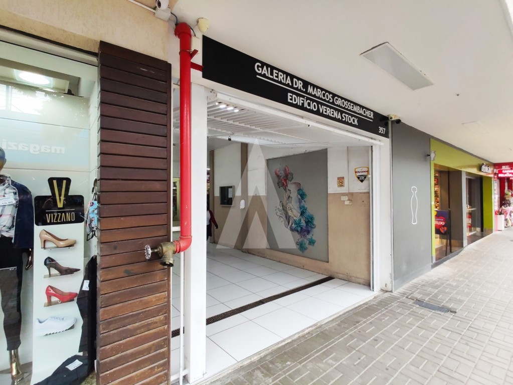 Sala para alugar por R$ 1300.00, 39.65 m2 - CENTRO - JOINVILLE/SC — foto 4
