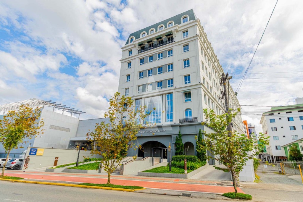 Sala comercial com 98,14 m no Bairro Bom retiro em Joinville - SC - foto 1