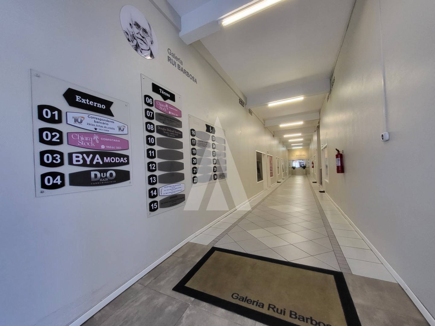 Sala Comercial com 55m de área privativa, localizada no Centro de Joinville - SC. — foto 3