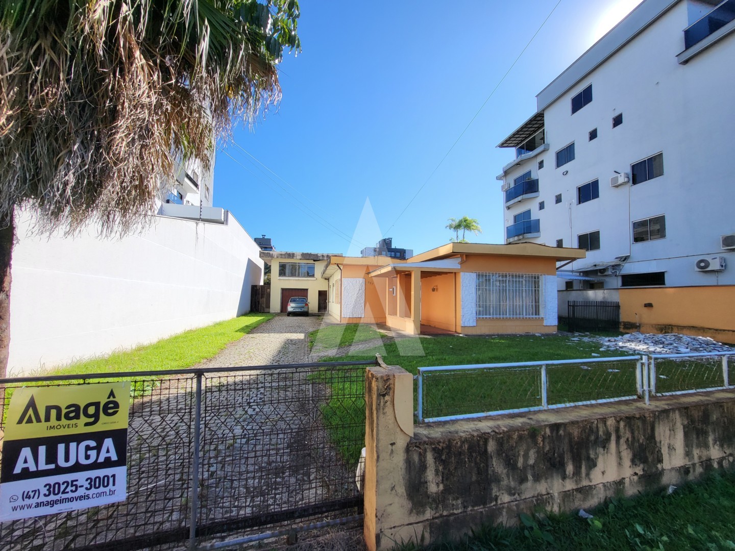 Terreno Comercial com 619m de área, localizado no bairro América em Joinville - SC. — foto 3