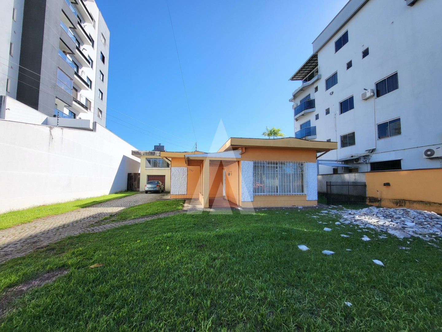 Terreno Comercial com 619m de área, localizado no bairro América em Joinville - SC. — foto 5