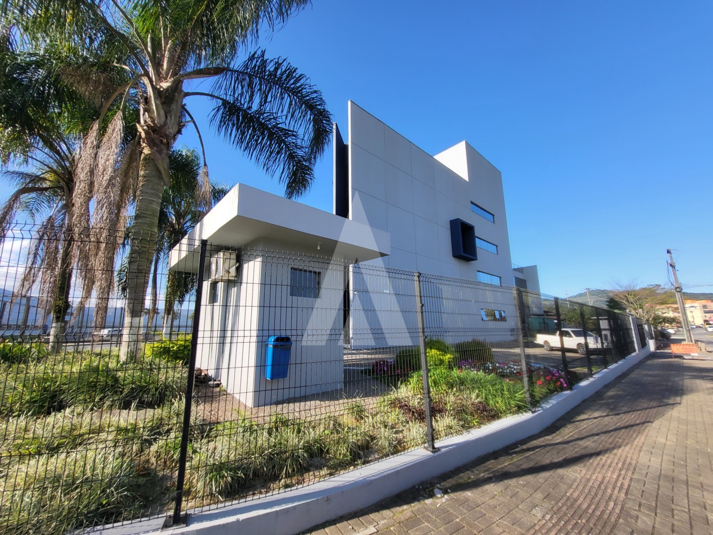 Sala comercial com na Zona Industrial Norte, Joinville, com 449,97m. — foto 3