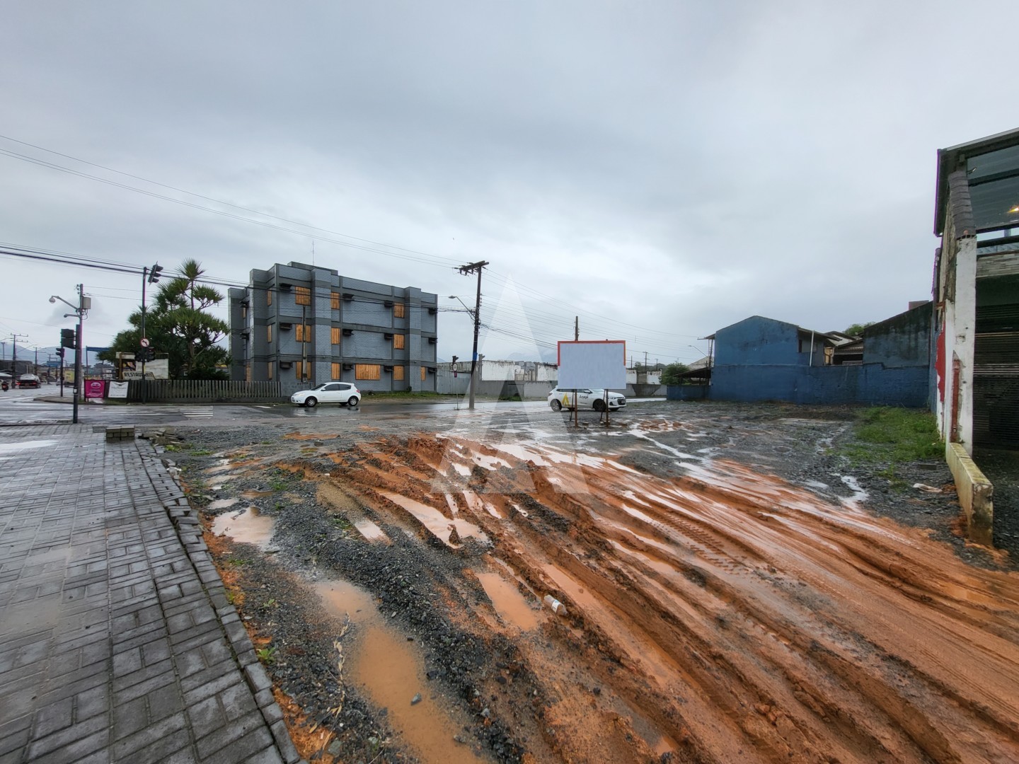 Terreno para alugar por R$ 4000.00, 500.00 m2 - VILA NOVA - JOINVILLE/ — foto 5