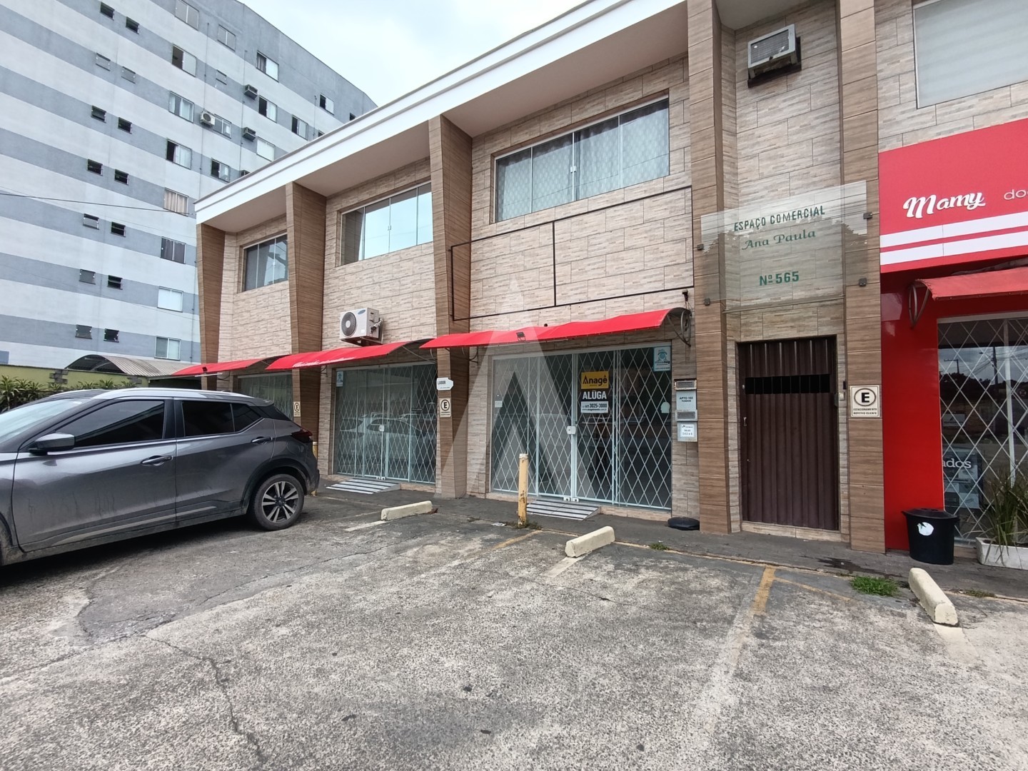 Sala comercial no bairro Costa e Silva, com 25m e vaga de garagem rotativa. - foto 1