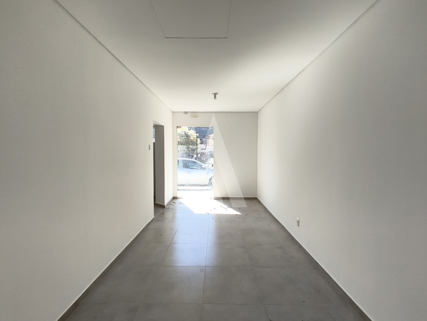 SALA COMERCIAL 51M, BAIRRO IRIRIÚ — foto 4