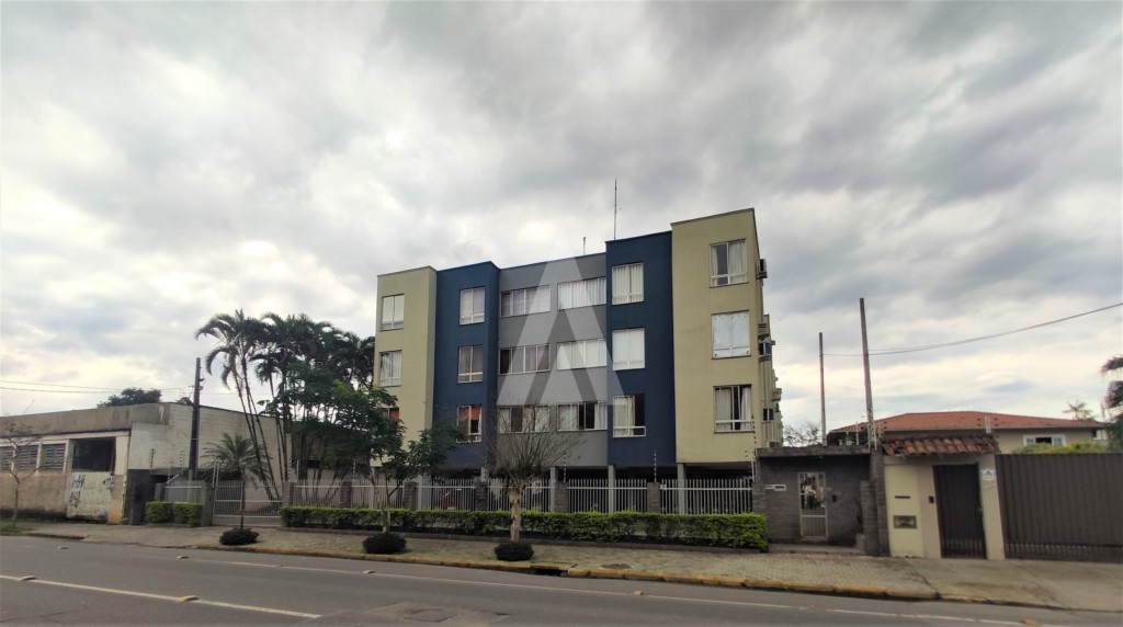 Apartamento com 3 quartos, armários na cozinha e 01 vaga de garagem. - foto 1