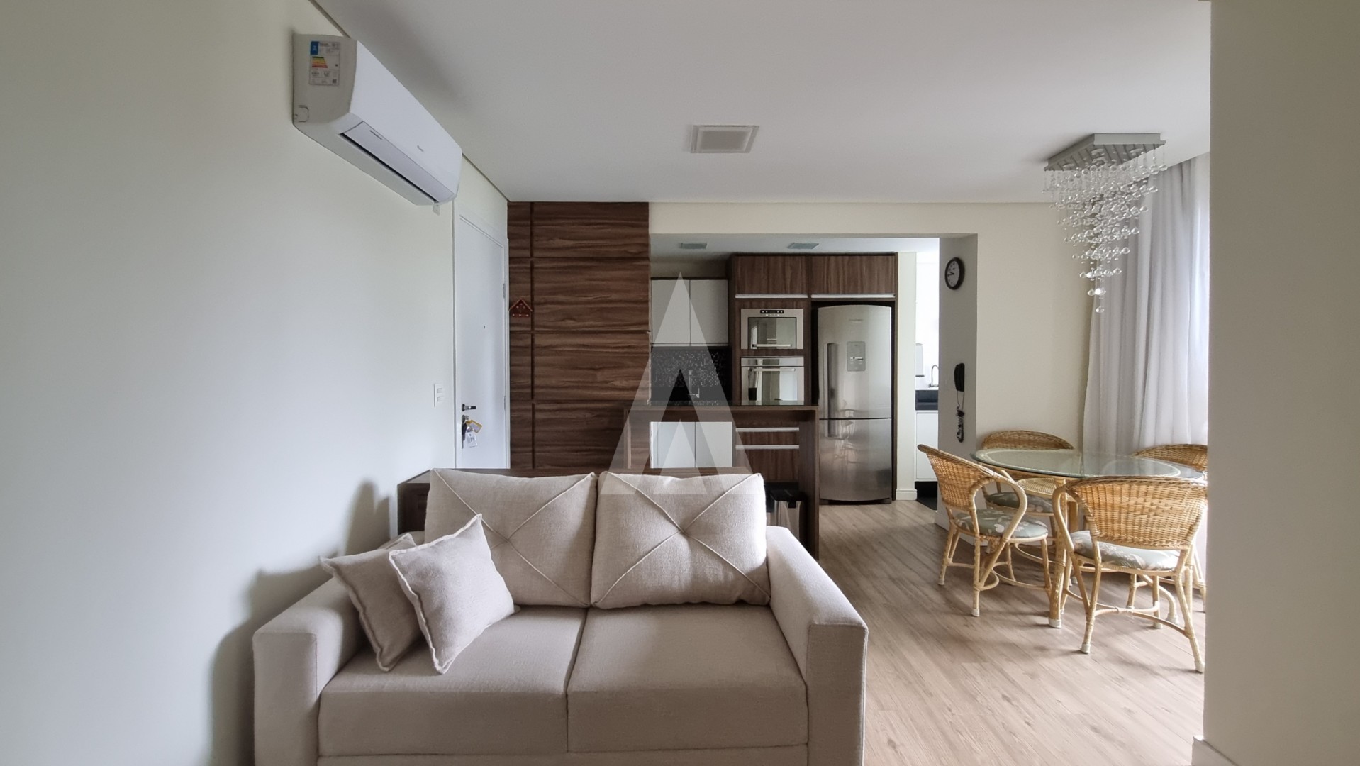 Apartamento mobiliado com 02 quartos no bairro Anita Garibaldi. — foto 6