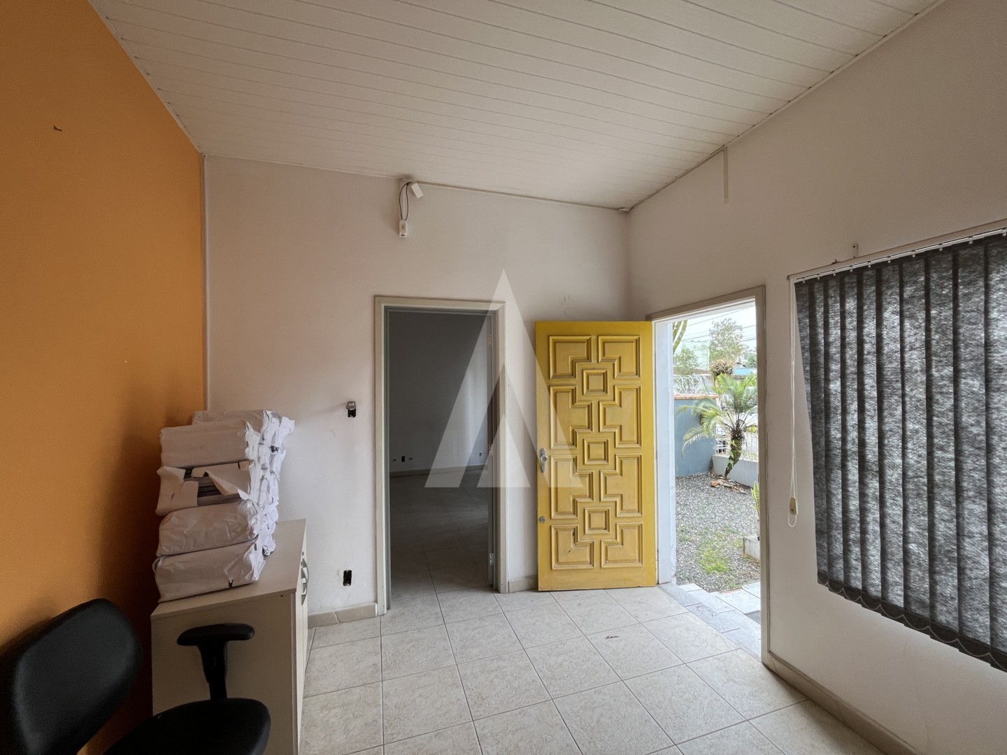 Imóvel comercial, localizado no bairro Anita Garibaldi, Joinville, com 200 m. — foto 7