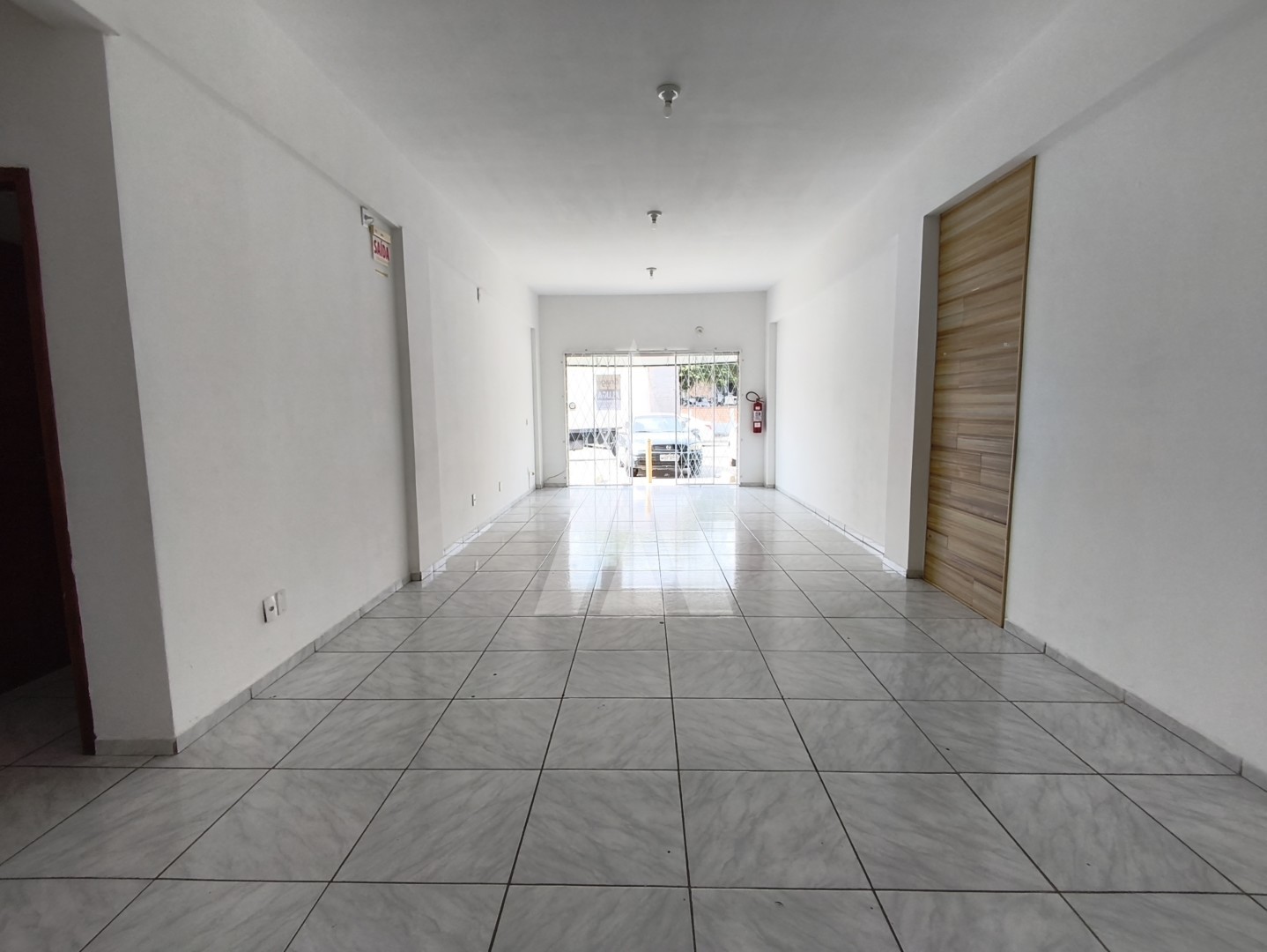 LOJA 54m, COSTA E SILVA — foto 3