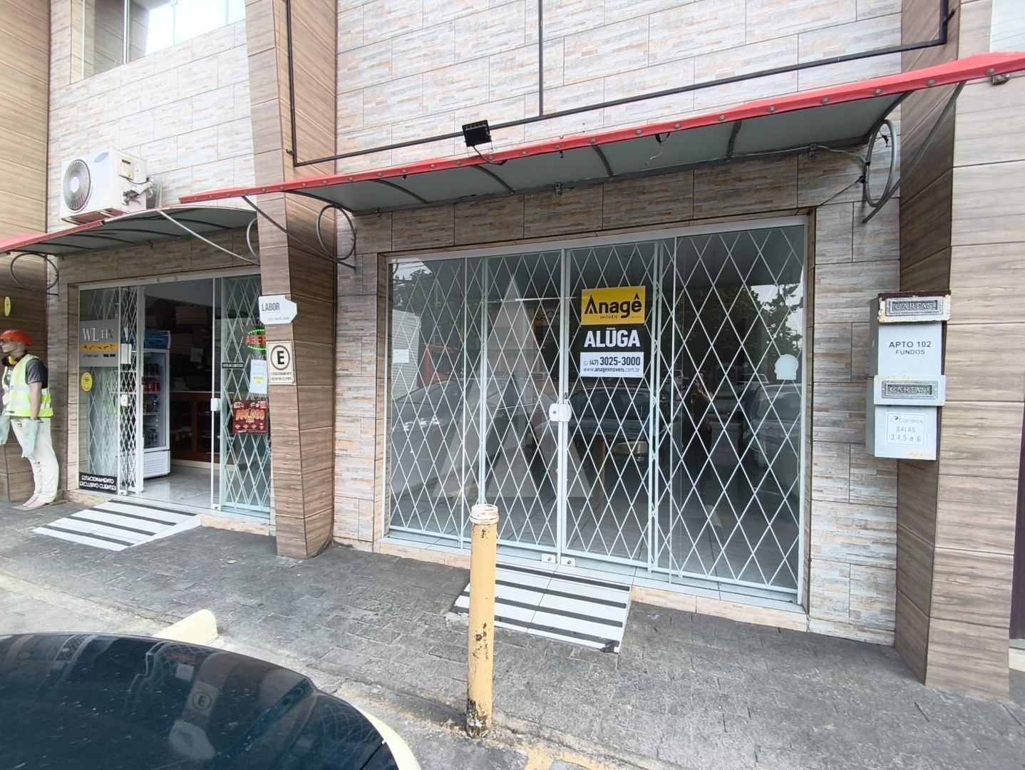 LOJA 54m, COSTA E SILVA — foto 2