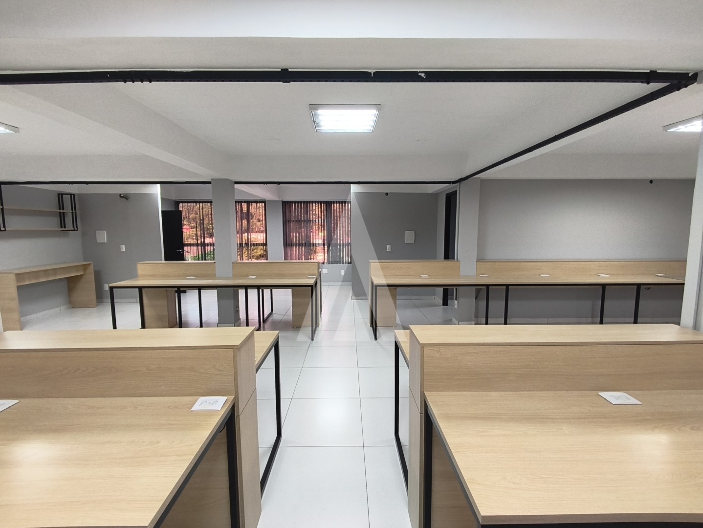 SALA COMERCIAL COM ESPAÇO AMPLO NO CENTRO DE JOINVILLE — foto 5