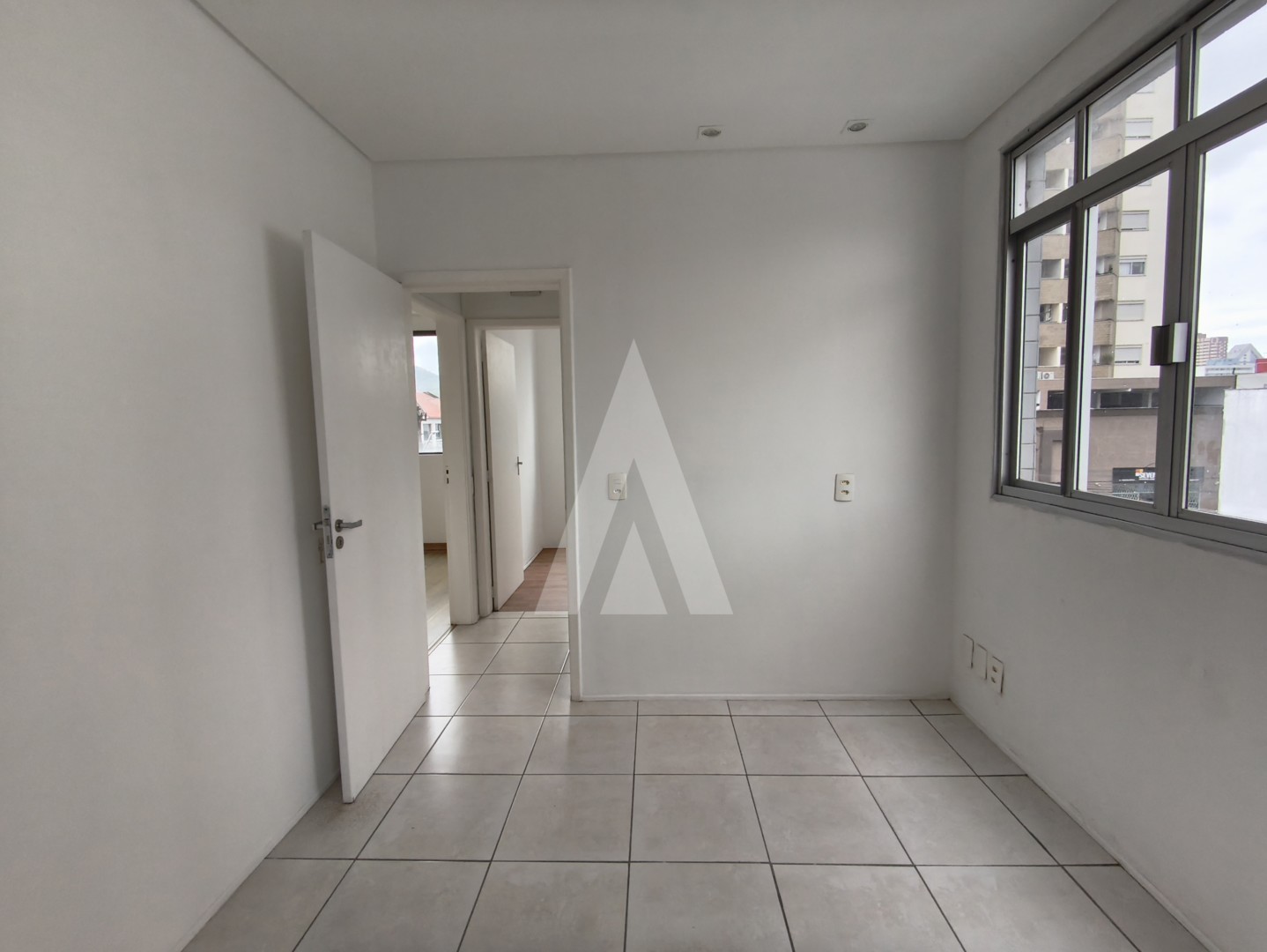 SALA COMERCIAL 2 ANDAR, CENTRO — foto 3