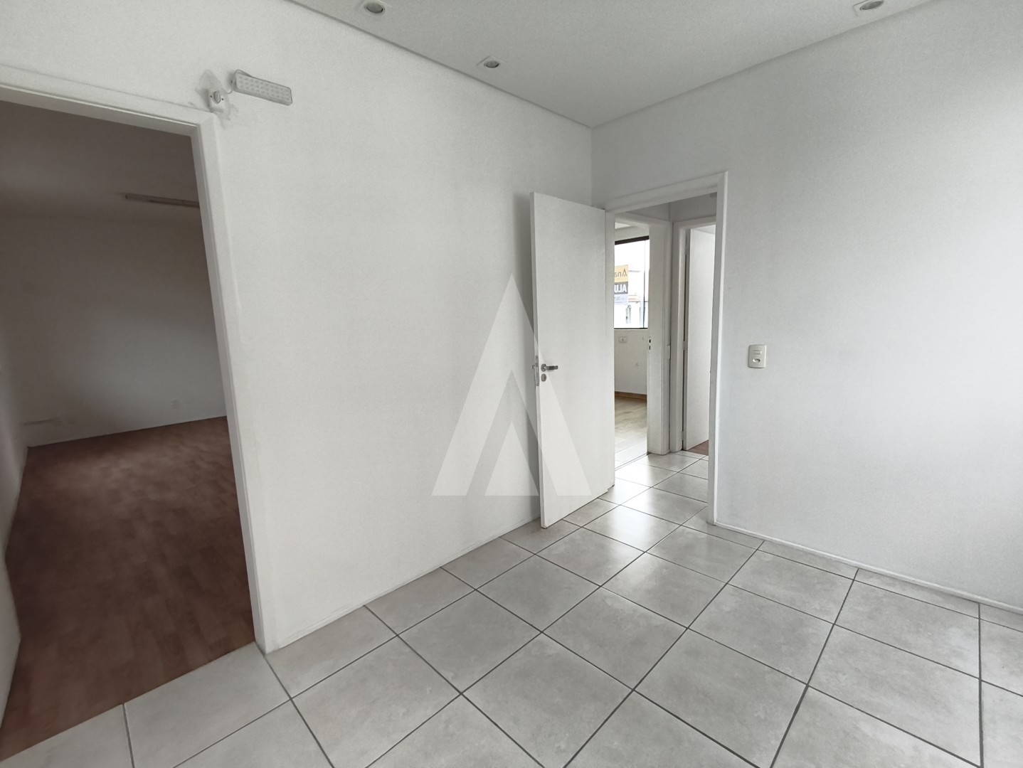 SALA COMERCIAL 2 ANDAR, CENTRO — foto 4