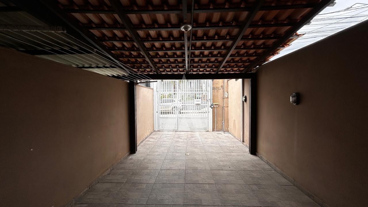 GEMINADO COM 2 QUARTOS E ÁREA DE FESTA, NO BAIRRO PARQUE GUARANI. — foto 3