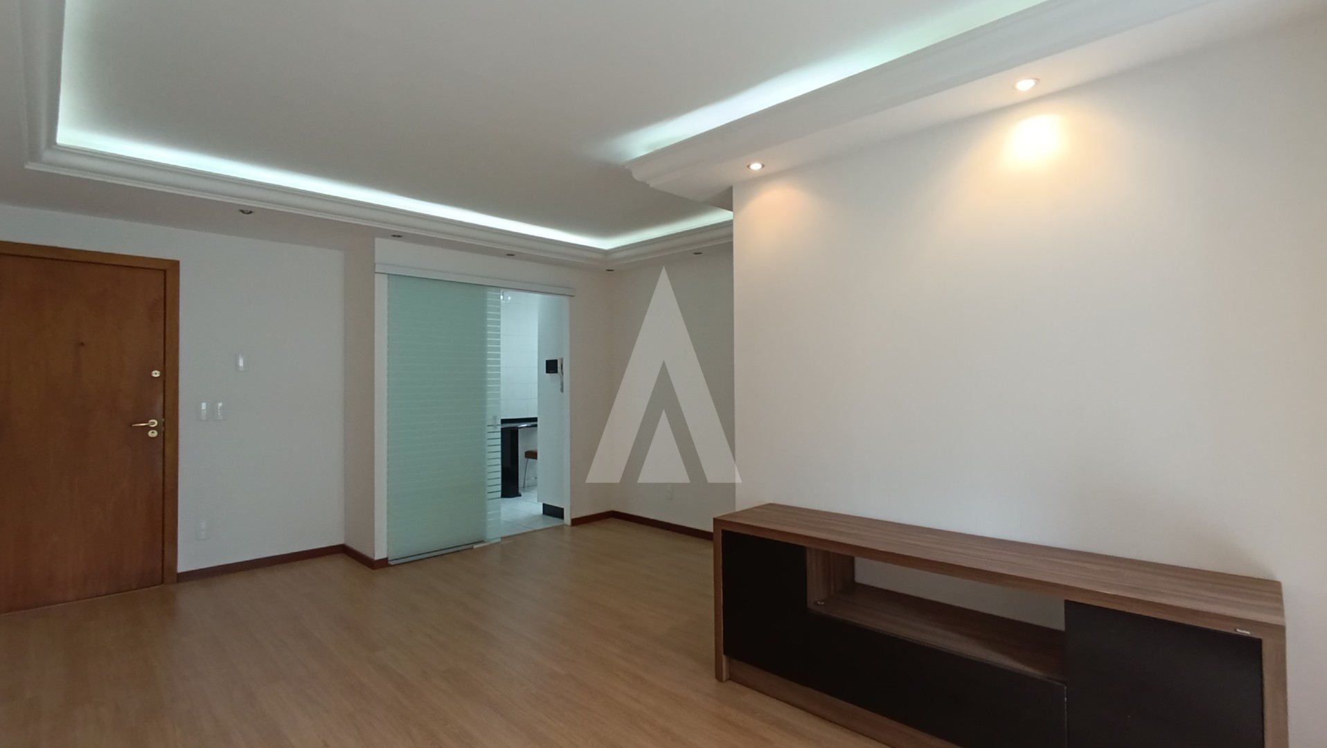 Apartamento com 03 quartos, sendo 01 suíte, edifico com elevador no bairro América. — foto 4