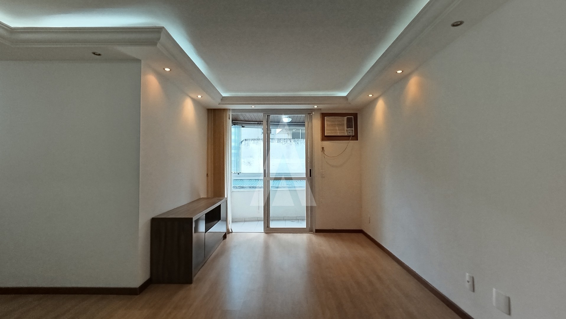 Apartamento com 03 quartos, sendo 01 suíte, edifico com elevador no bairro América. — foto 5