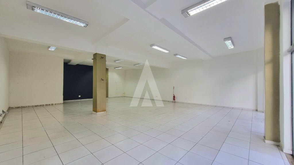 Loja composta por 1 sala e 1 lavabo, localizada no Centro de Joinville, com 111,53m, ótima visibilidade, situado em via de gra — foto 6