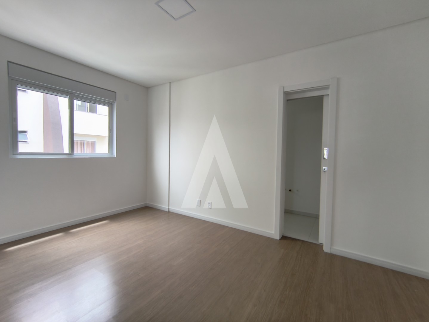 APARTAMENTO NOVO NA ÁREA CENTRAL, AMÉRICA HOME CLUB COM 03 SUÍTES — foto 4