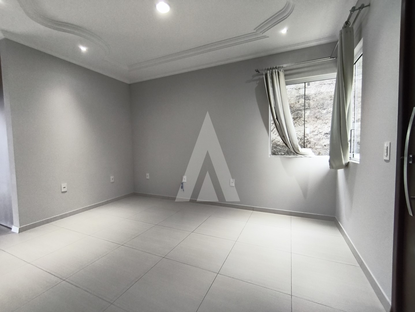 CASA NO COSTA E SILVA COM 04 QUARTOS SENDO 02 SUÍTES — foto 6