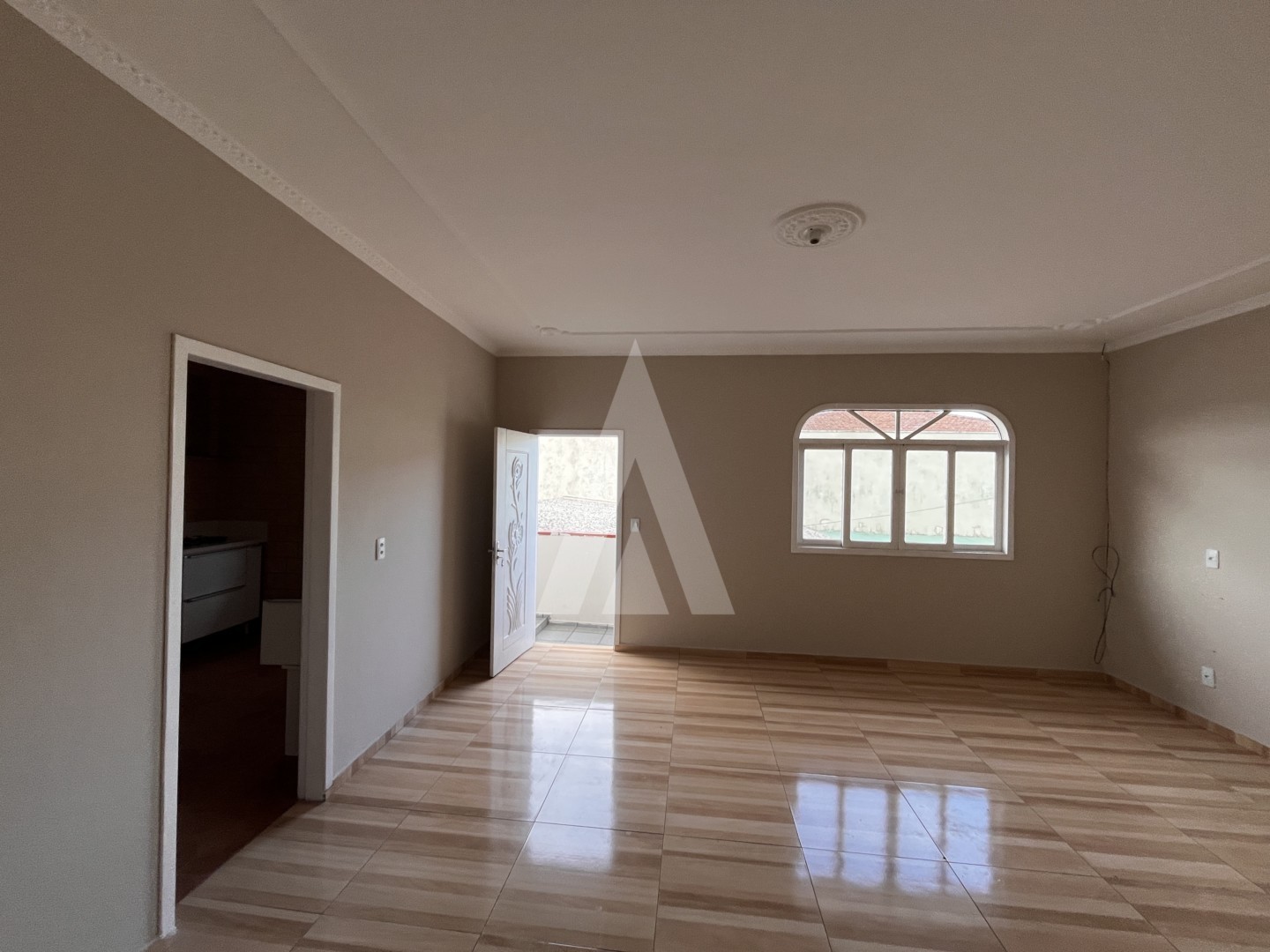 Casa residencial no piso superior com 4 quartos localizada no bairro Iririú, Joinville, com 115 m. — foto 5