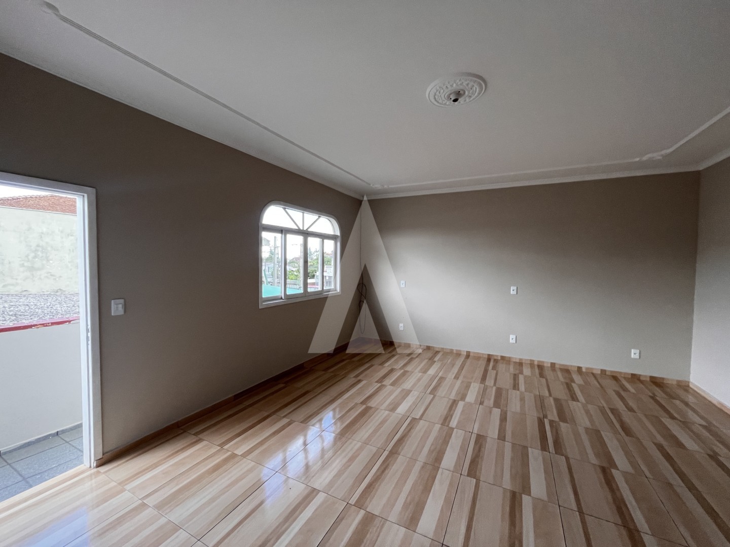 Casa residencial no piso superior com 4 quartos localizada no bairro Iririú, Joinville, com 115 m. — foto 7