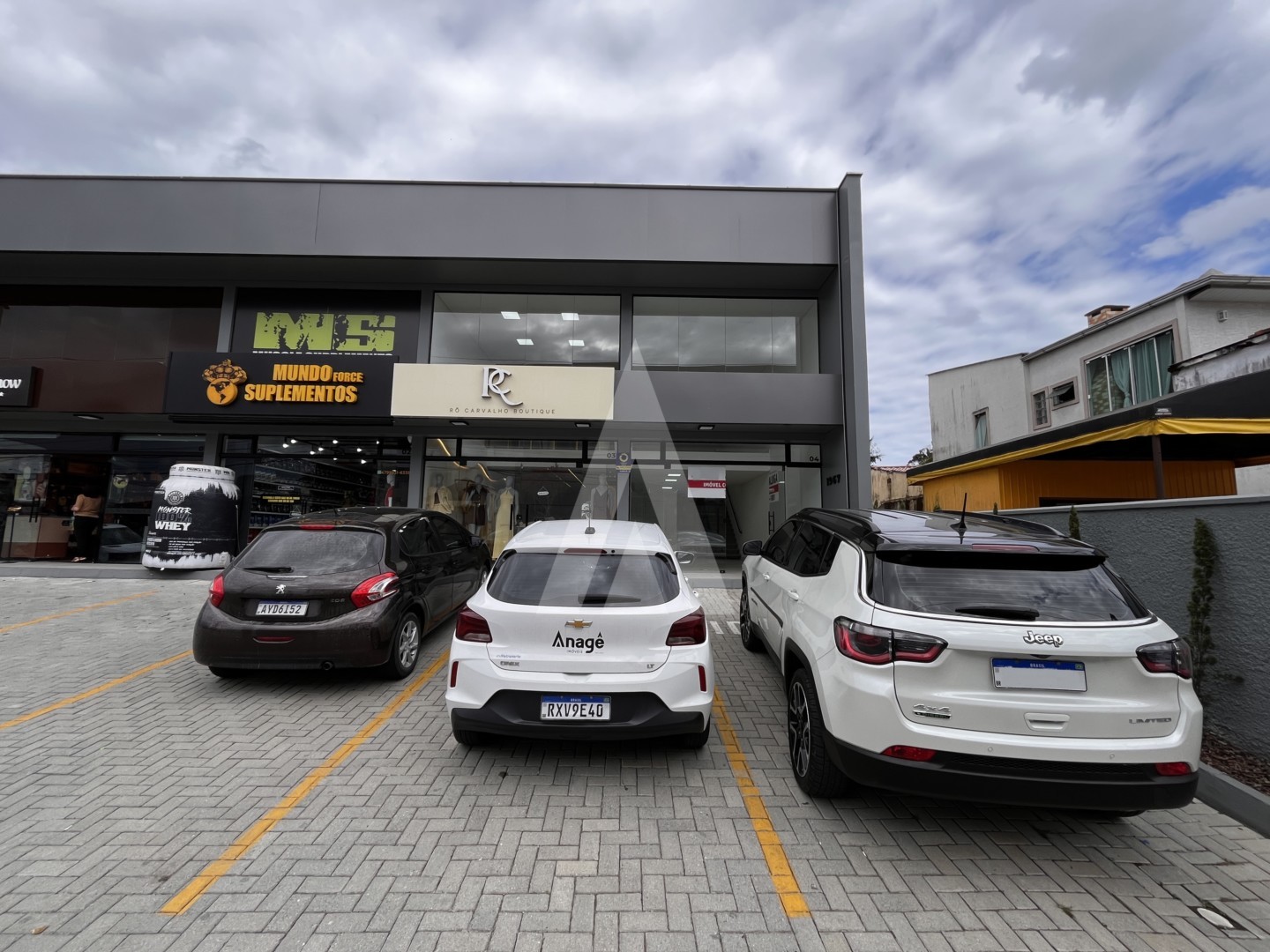 Loja comercial no bairro Floresta, Joinville, com 62.38 m - foto 1