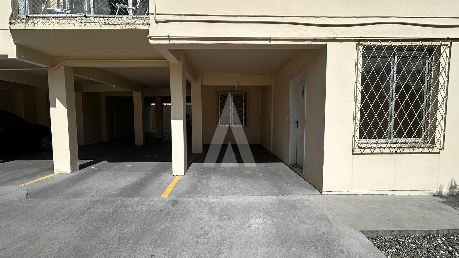 APARTAMENTO COM 3 QUARTOS, 2 VAGAS DE GARAGENS NO BAIRRO SAGUAÇU. — foto 6