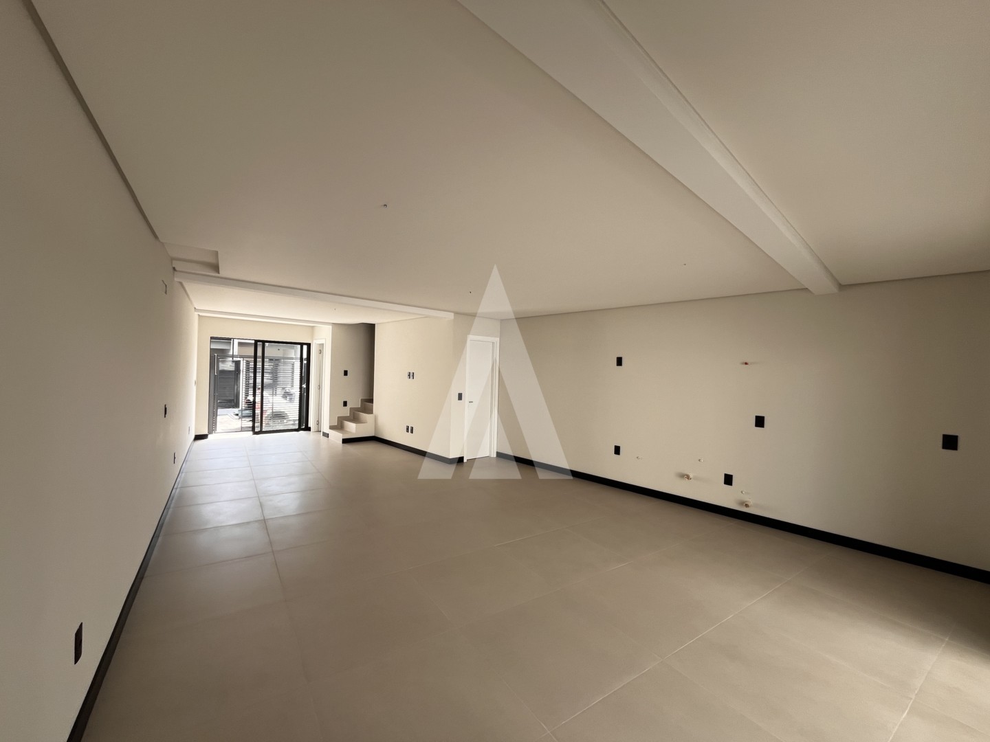 Casa residencial com 3 quartos no bairro Saguaçu, Joinville, com 129 m. — foto 3