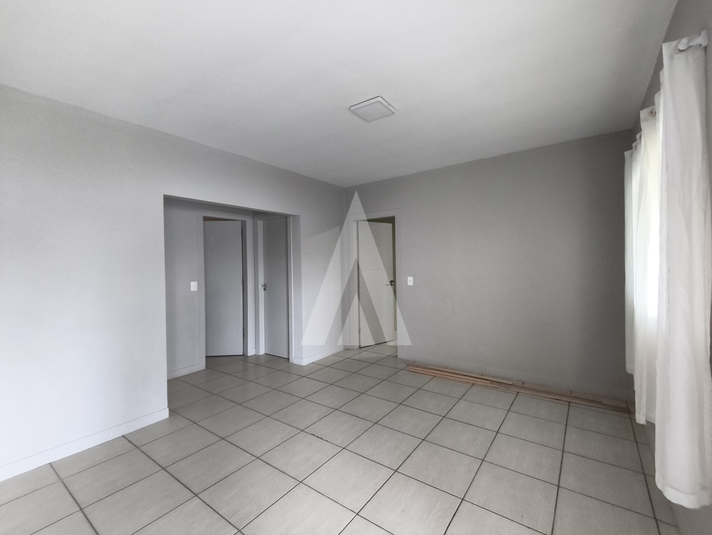 CASA 02 DORMITÓRIOS, SENDO 01 SUÍTE, JARDIM PARAISO — foto 2