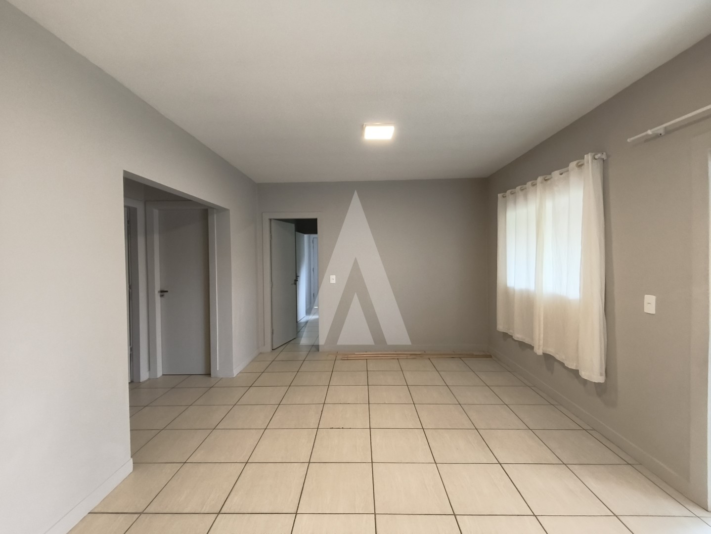 CASA 02 DORMITÓRIOS, SENDO 01 SUÍTE, JARDIM PARAISO — foto 3