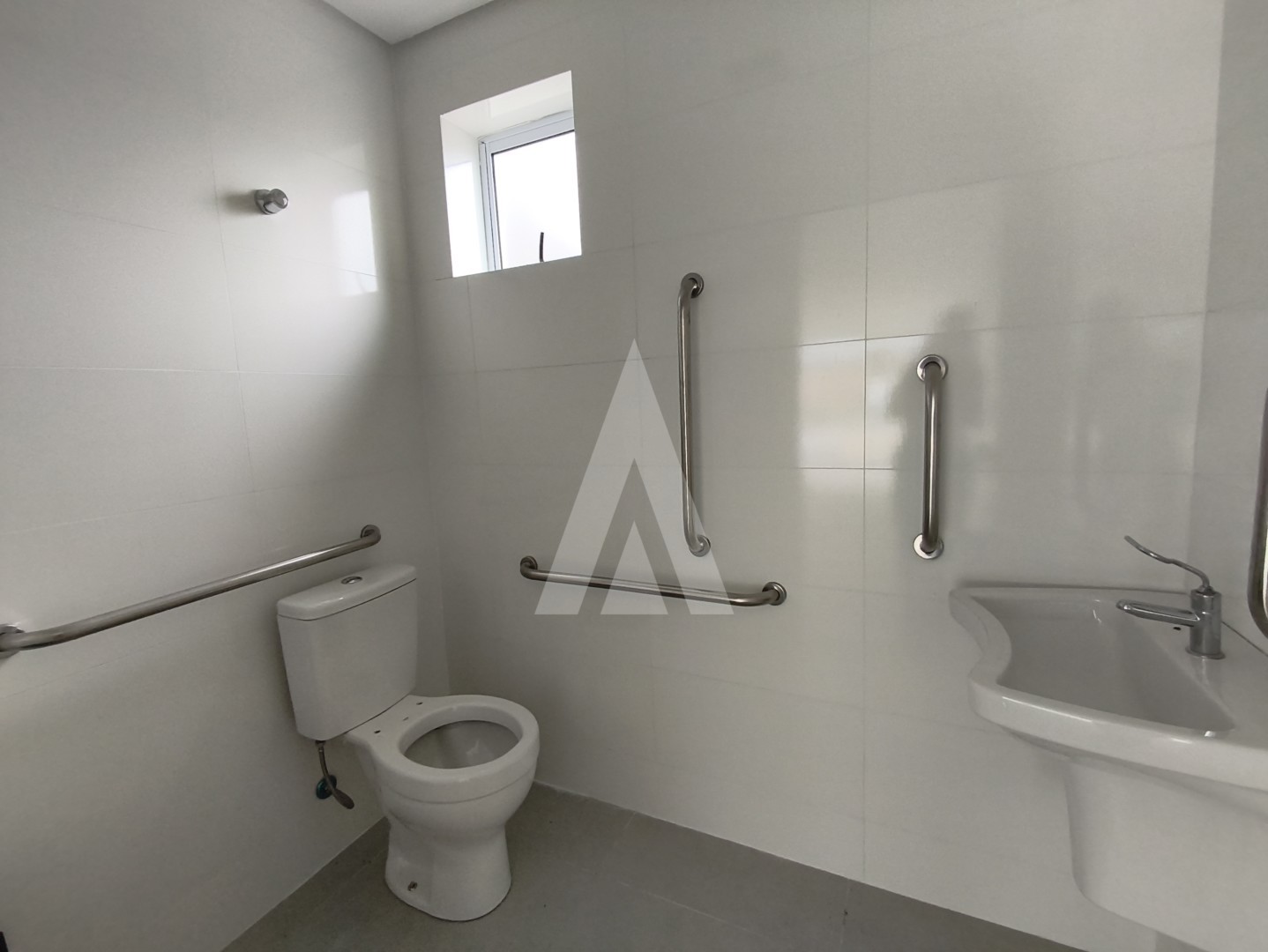 LOJA 49M, GLÓRIA — foto 5