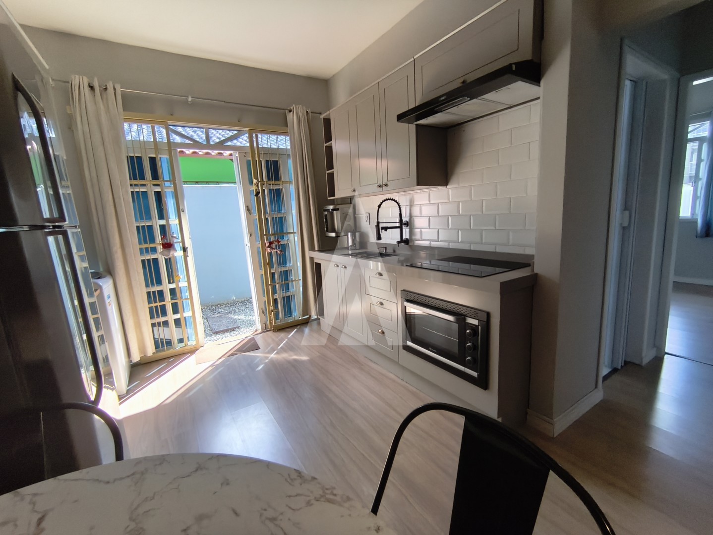 APARTAMENTO TÉRREO TOTALMENTE MOBILIADO — foto 2