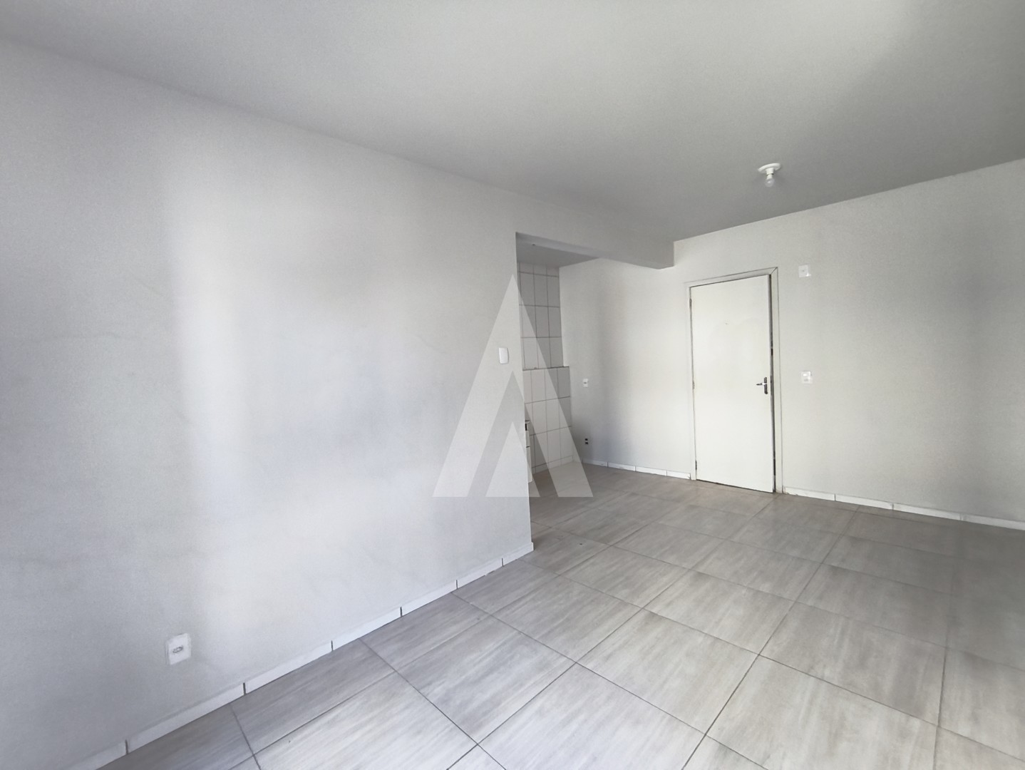 APARTAMENTO TÉRREO NO VILA NOVA COM 02 QUARTOS — foto 4