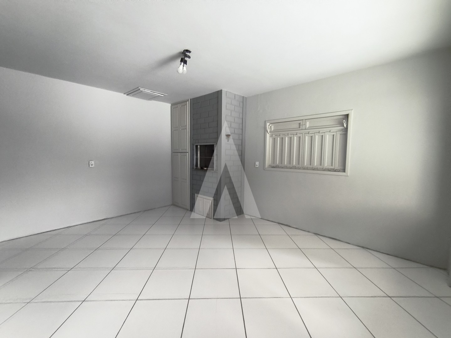 CASA TÉRREA NO BOM RETIRO COM 02 QUARTOS SENDO 01 SUÍTE AMPLO ESPAÇO COM CHURRASQUEIRA — foto 7