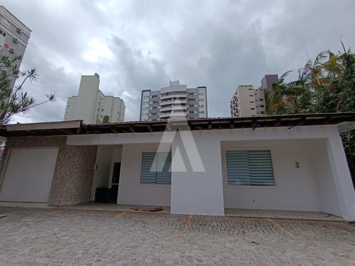 Casa Comercial Rua Expedicionário Holz, no bairro América, com 208,68 m. — foto 2