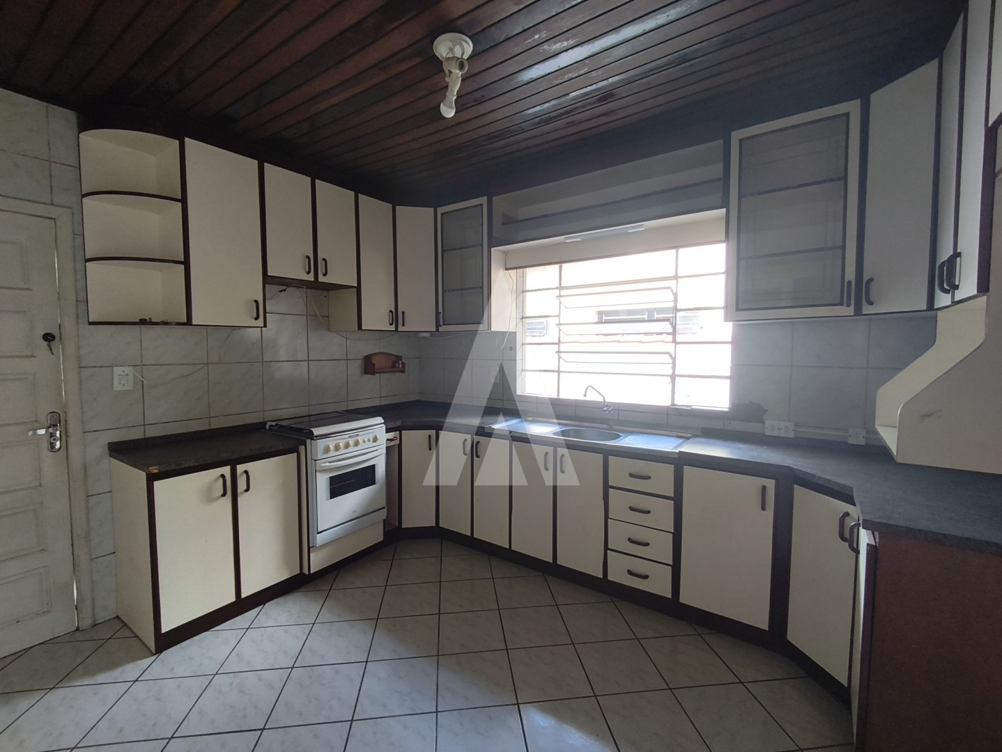 CASA 02 DORMITÓRIOS, SAGUAÇU — foto 6