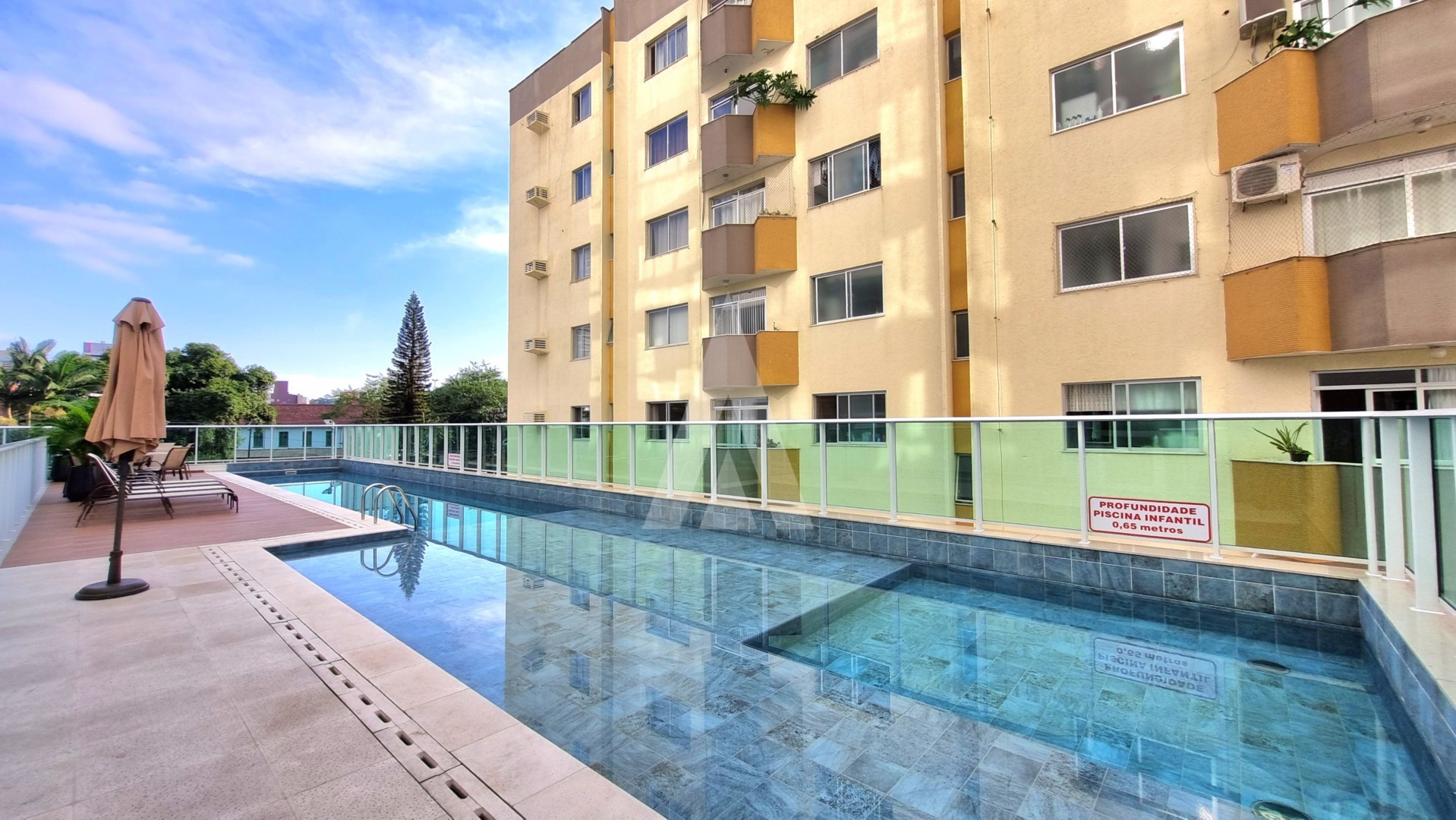 APARTAMENTO COM 3 QUARTOS SENDO 1 SUITE, SACADA COM CHURRASQUEIRA, BAIRRO CENTRO. — foto 5